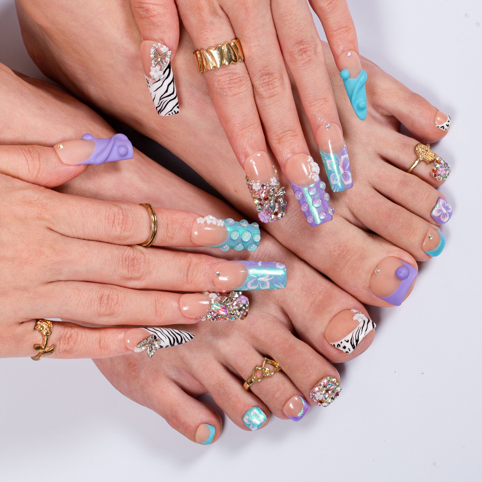 Chill Girl Instinct Combo Set Handmade Nails H613+T613