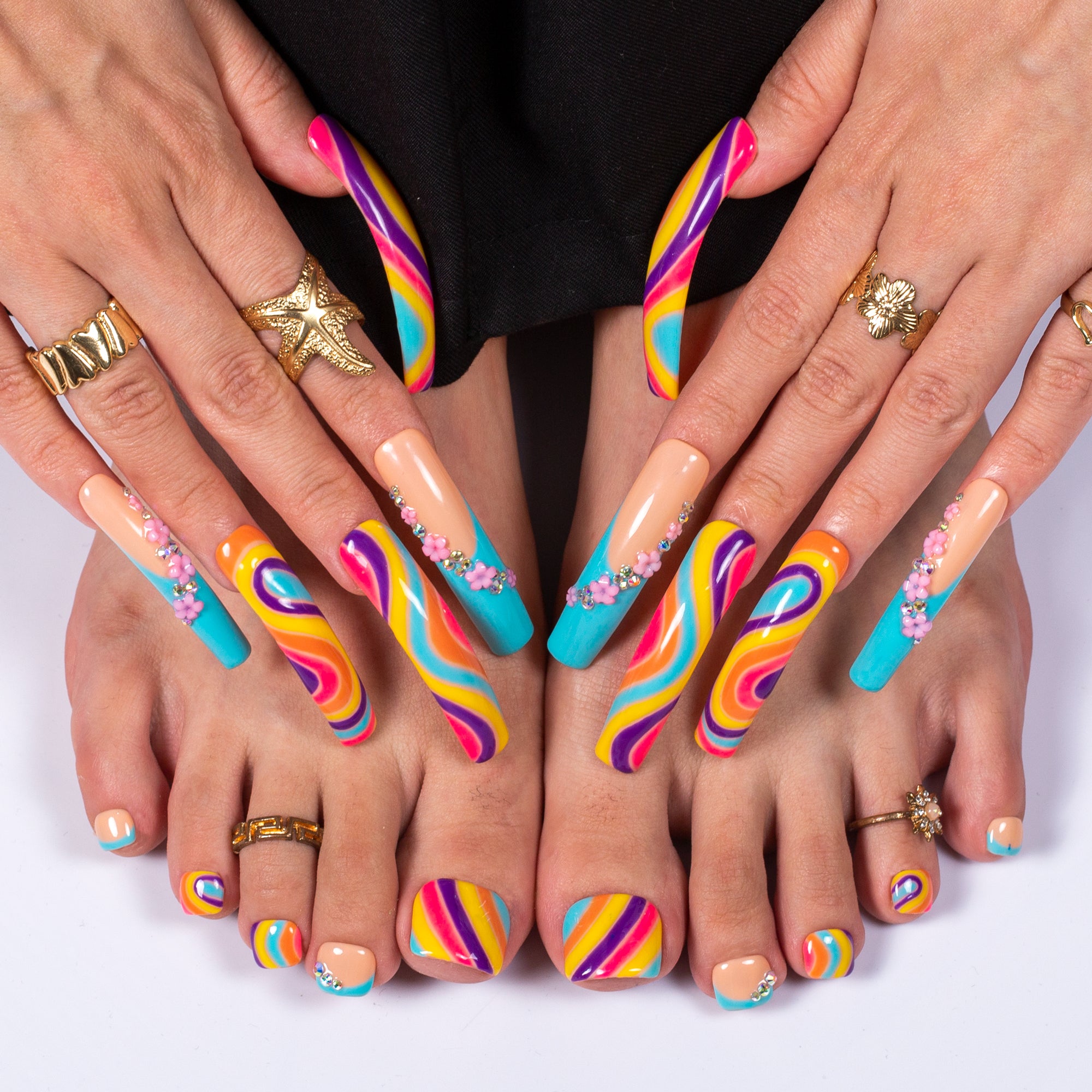 Too Groovy To Text Back Combo Set Handmade Nails H619+T619