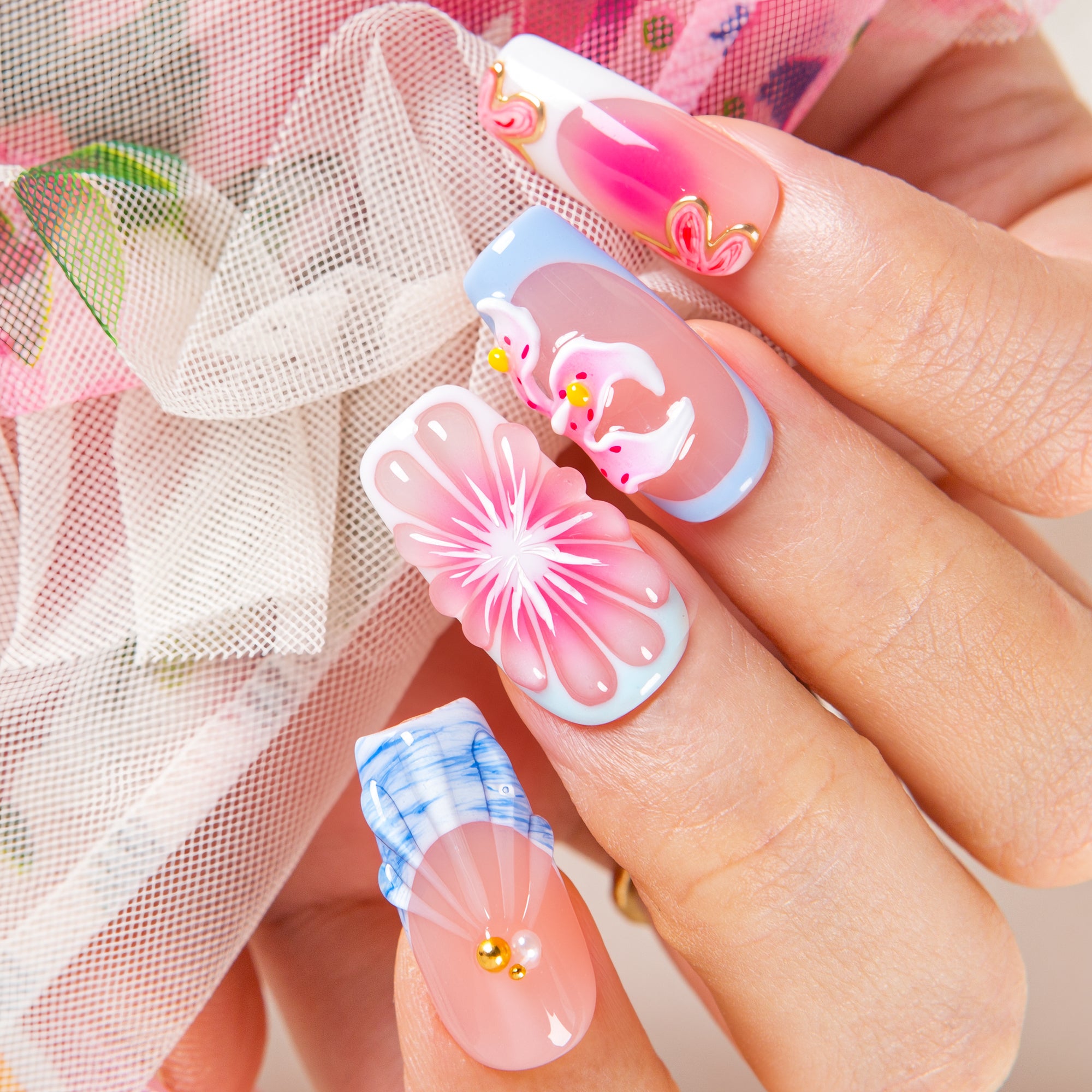 Pretty Little Mischief Handmade Nails H621