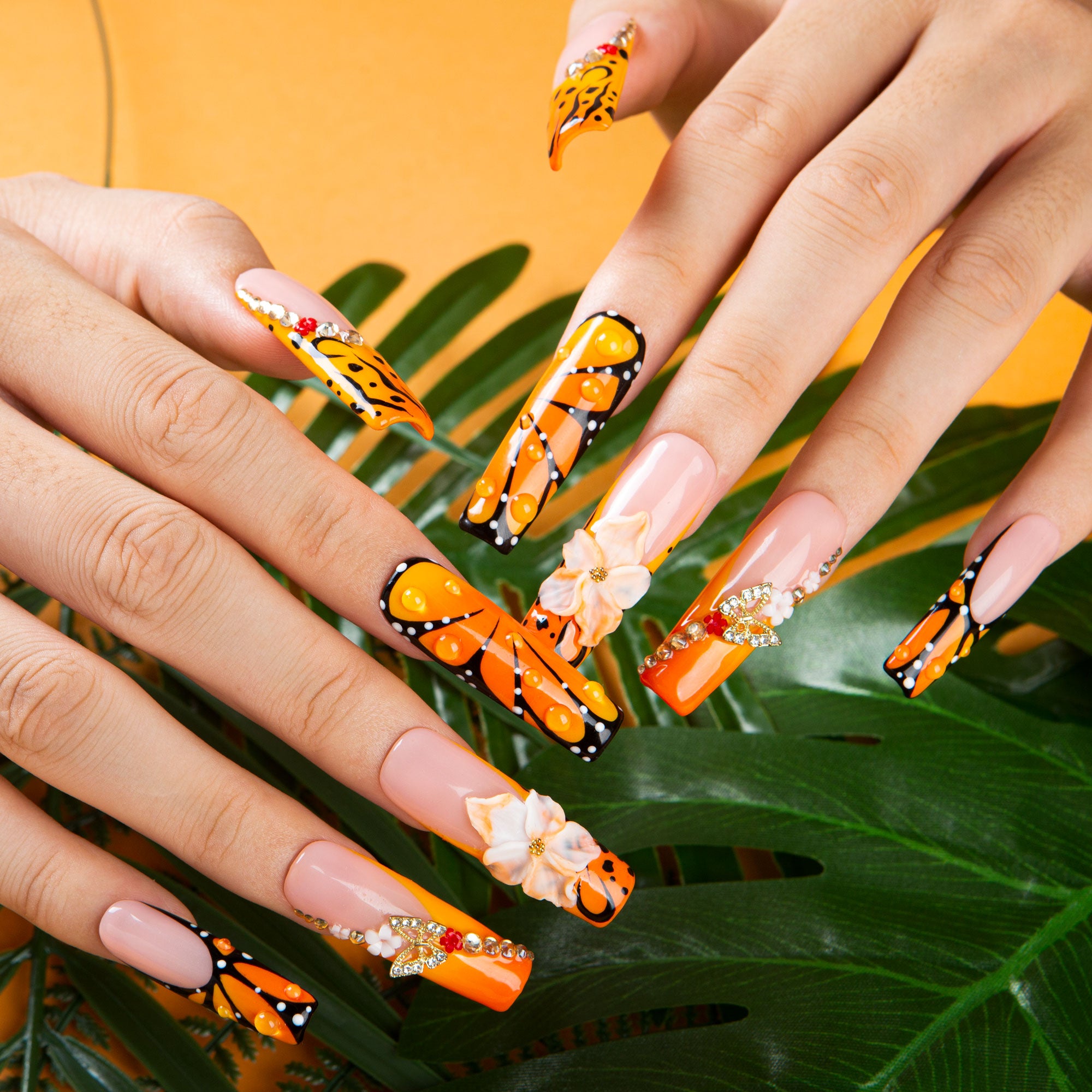 Mariposa Handmade Nails H627