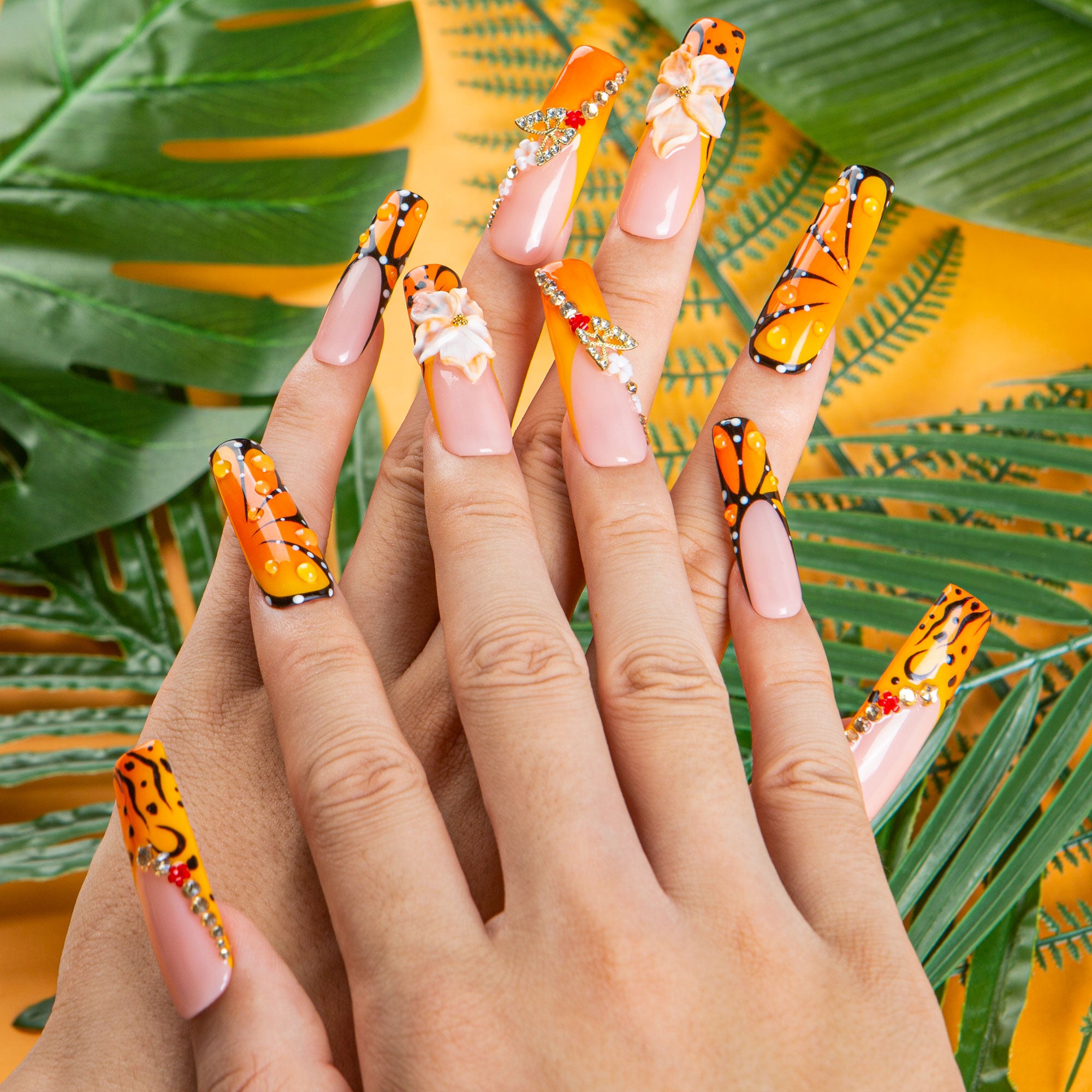 Mariposa Handmade Nails H627