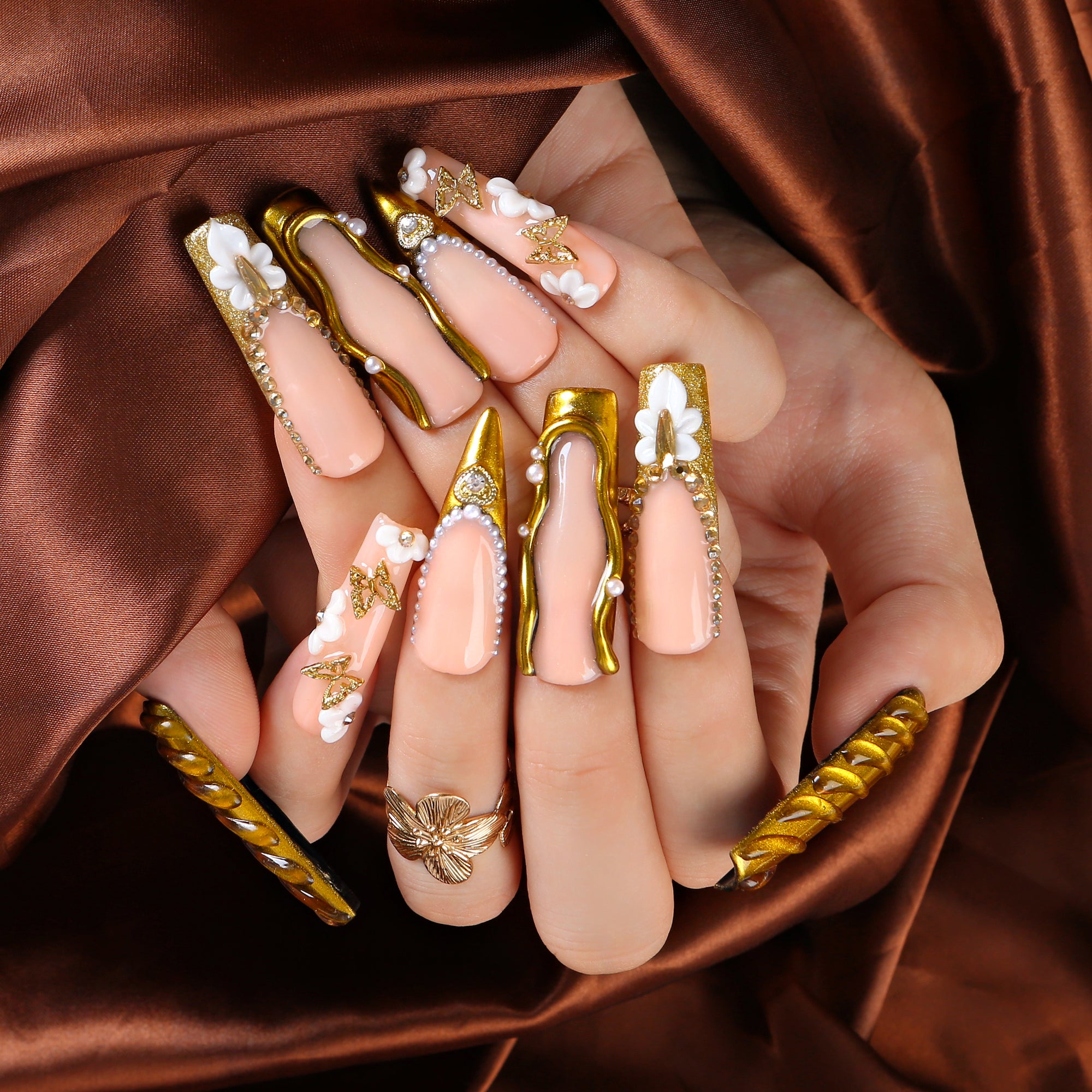 Rich Girl Handmade Nails H628