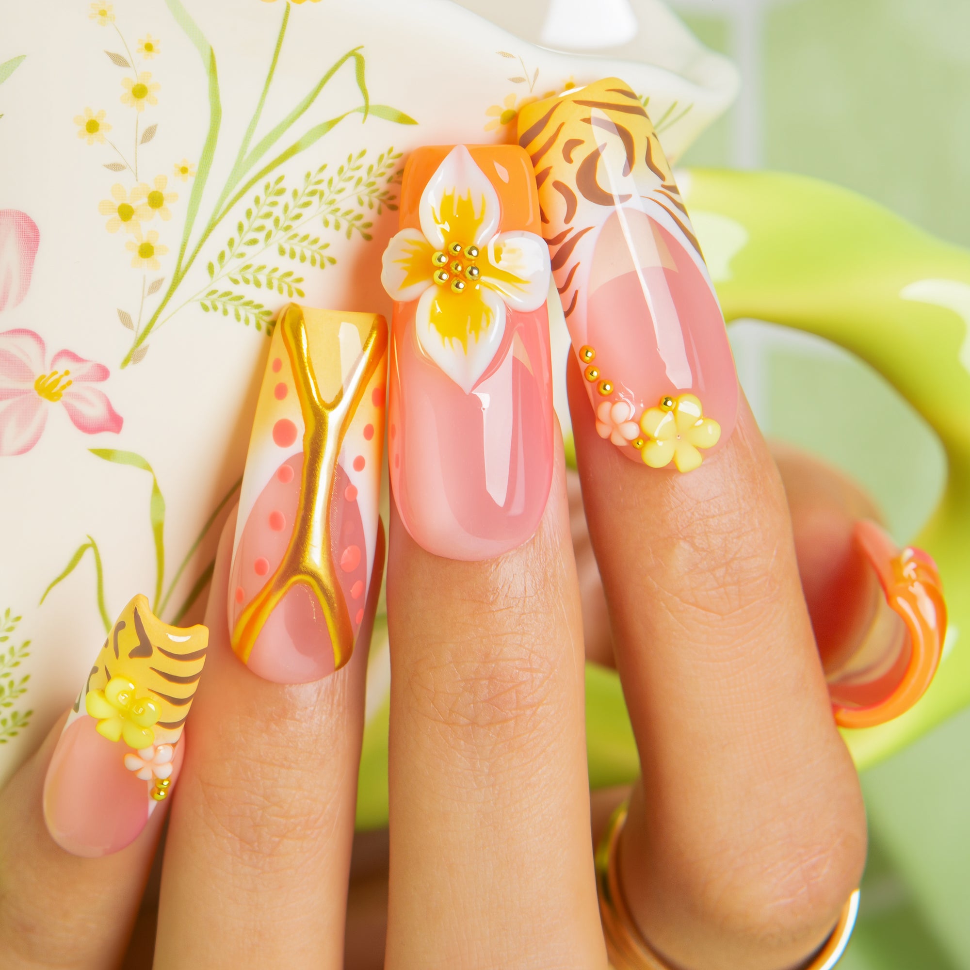 Poolside Drama Handmade Nails H635