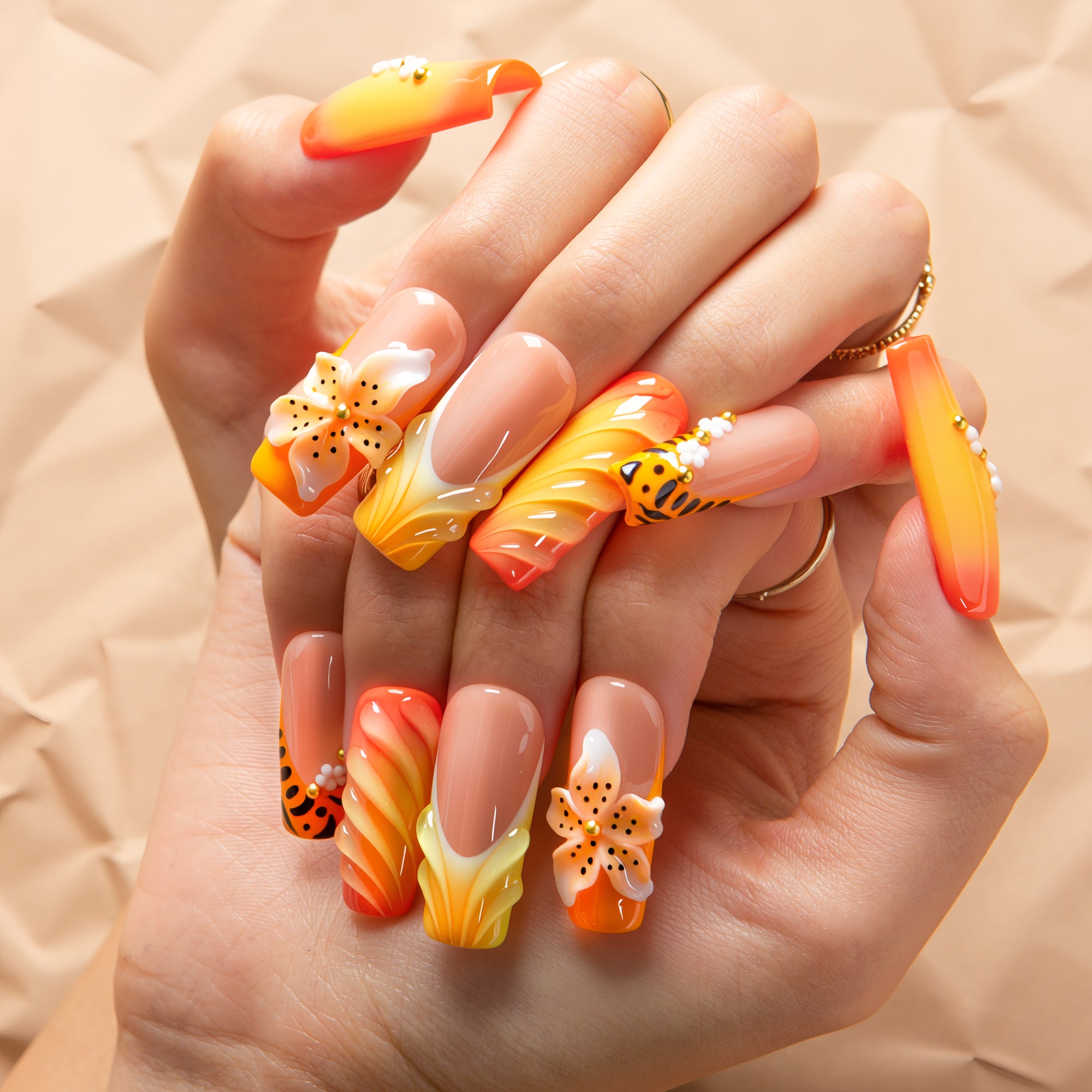 Burn baby, Burn Handmade Nails H645