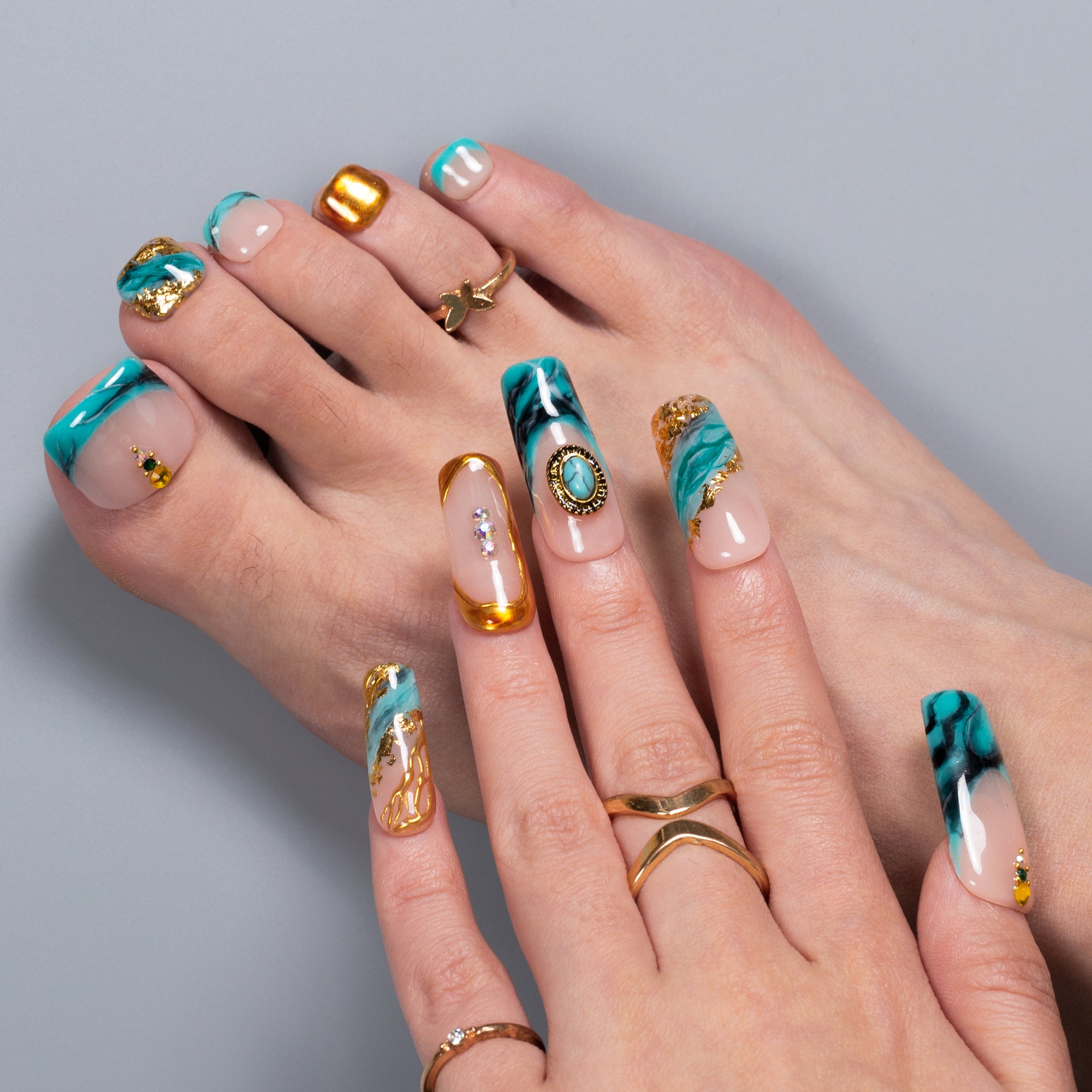 Shadow Play Combo Set Handmade Nails H649+T649