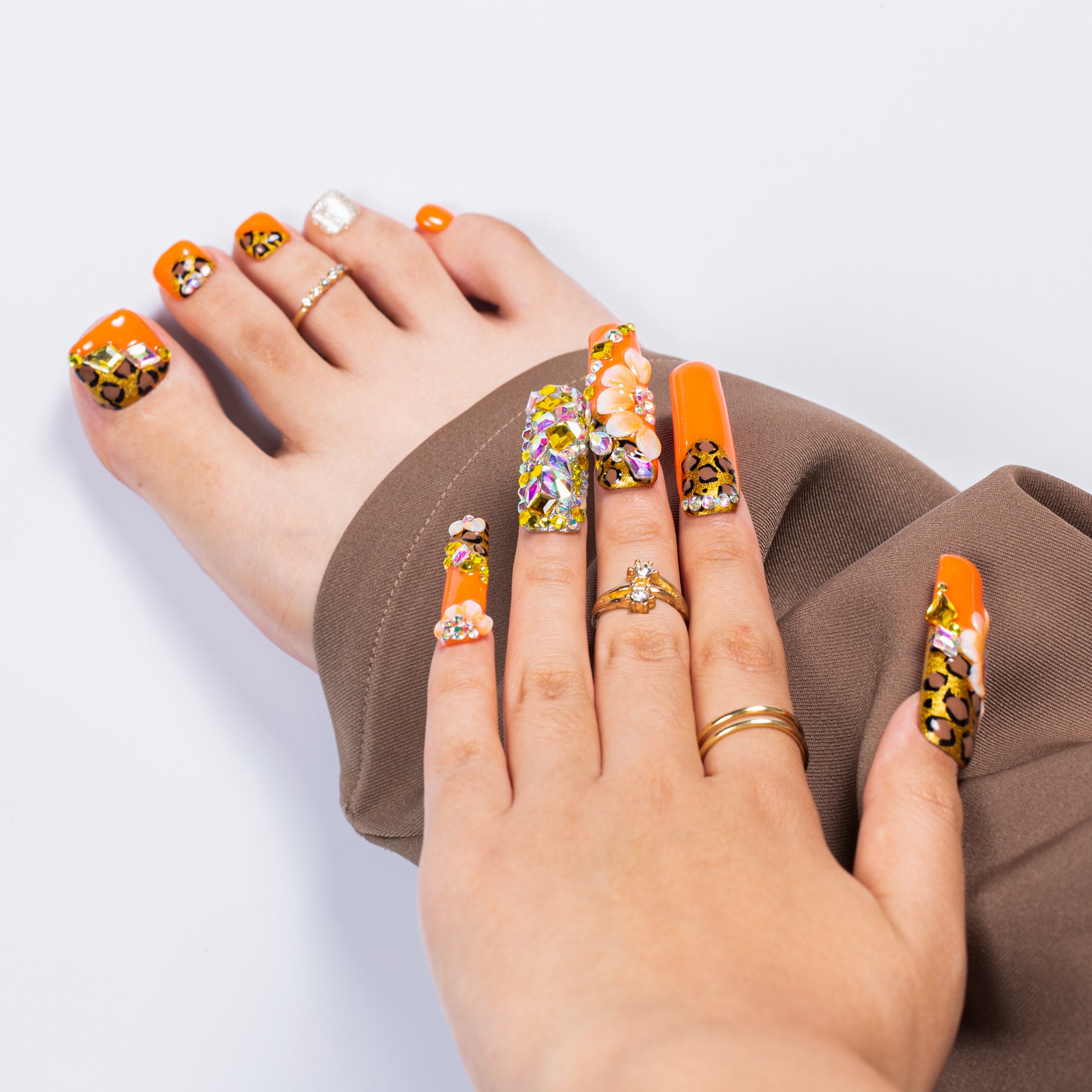 Wild Diva Combo Set Handmade Nails H650+T650