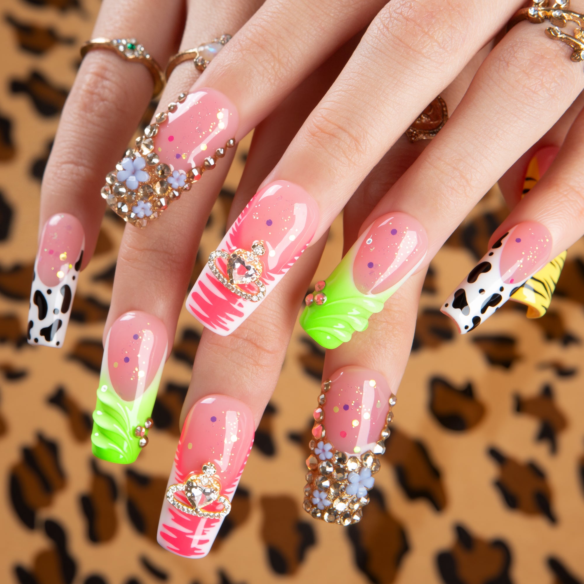 Fun Story Handmade Nails H651