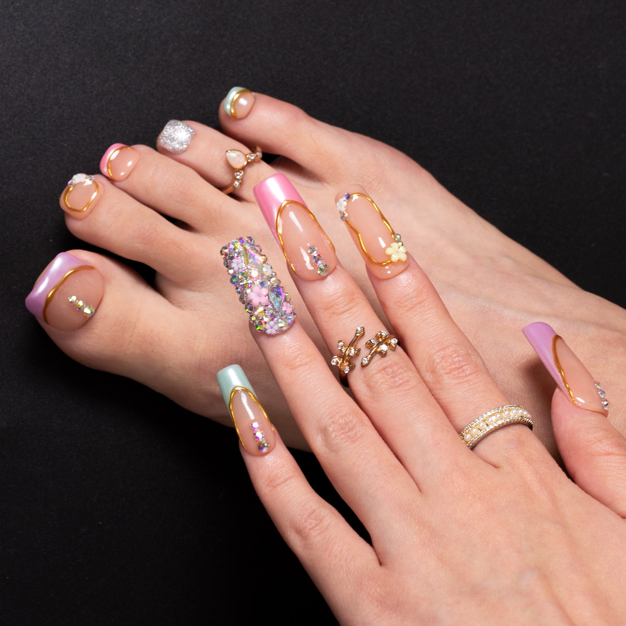Pastel Fantasy Combo Set Handmade Nails H652+T652