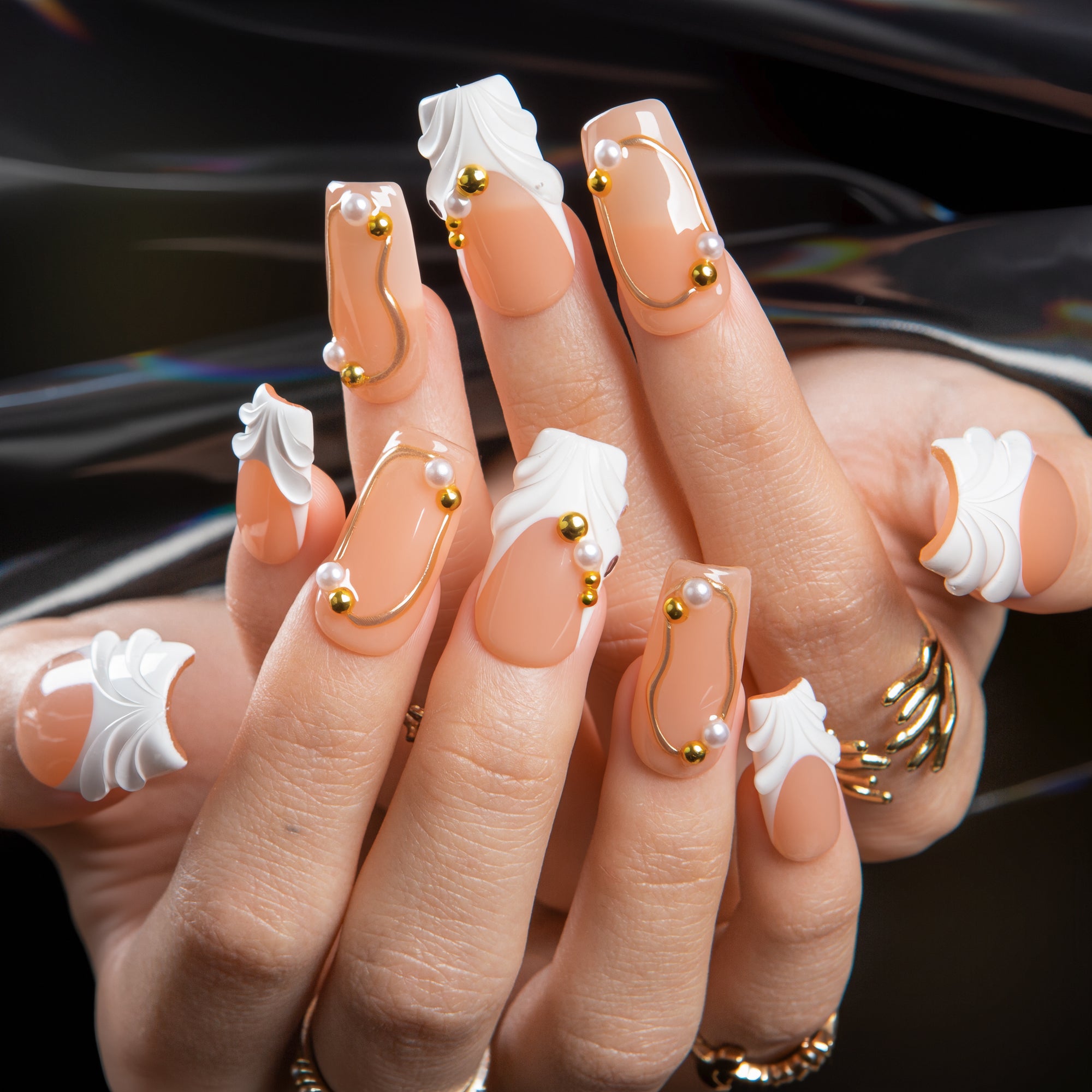 Everyday Heartfelt Handmade Nails H666