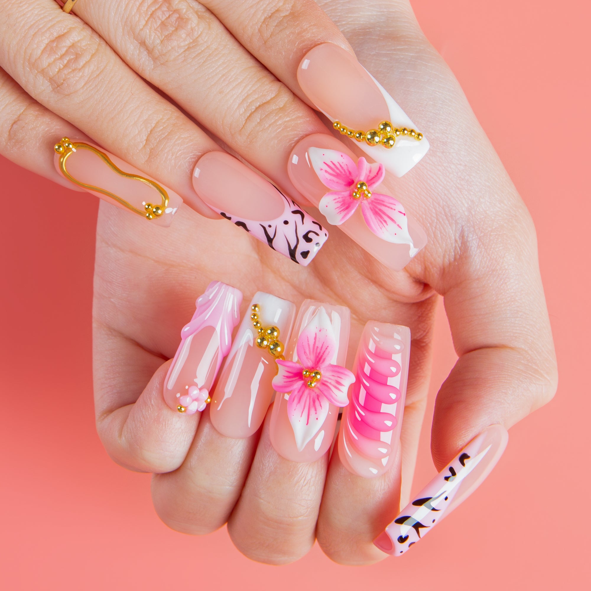 Sweet Kiss Handmade Nails H664