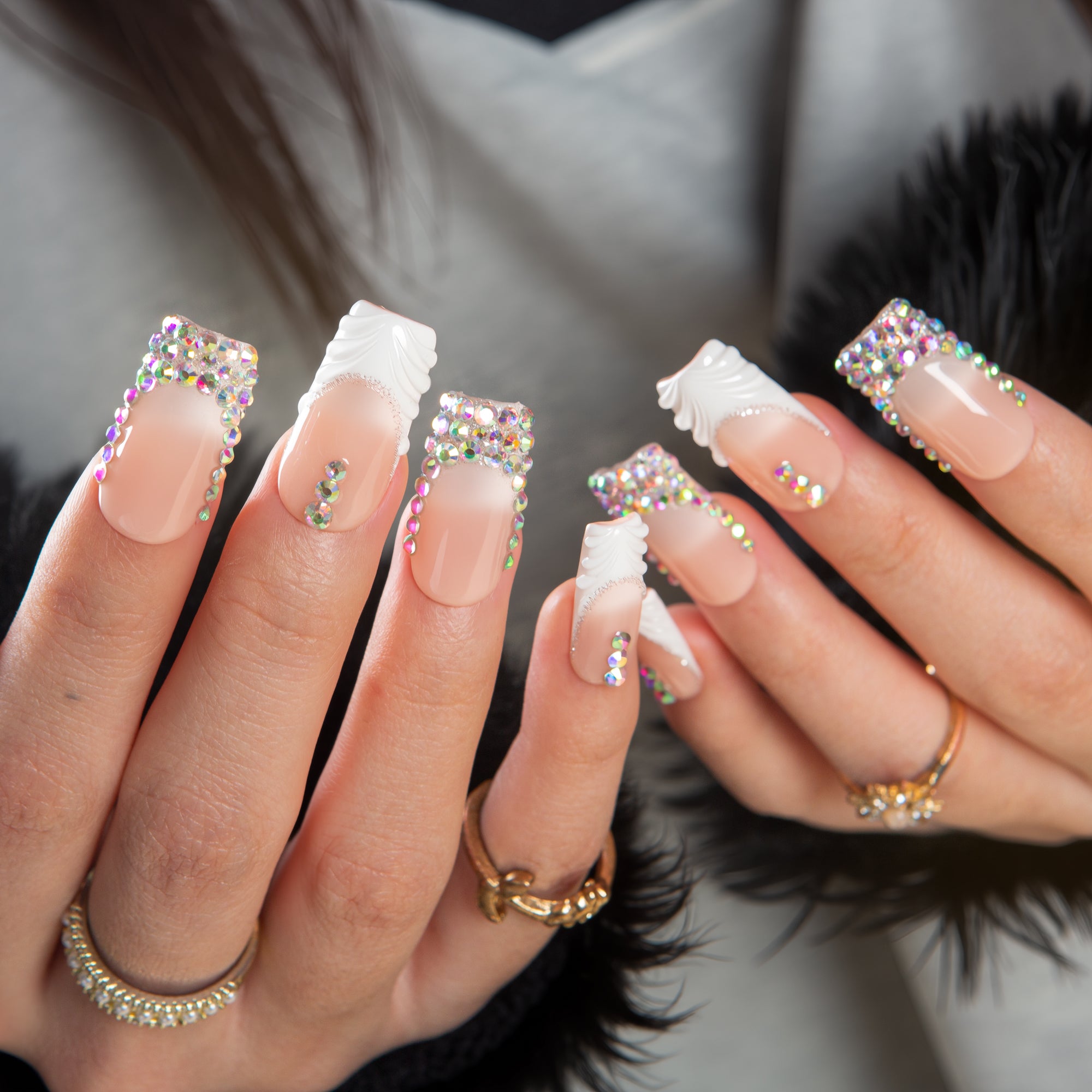 Chic Simplicity Handmade Nails H668