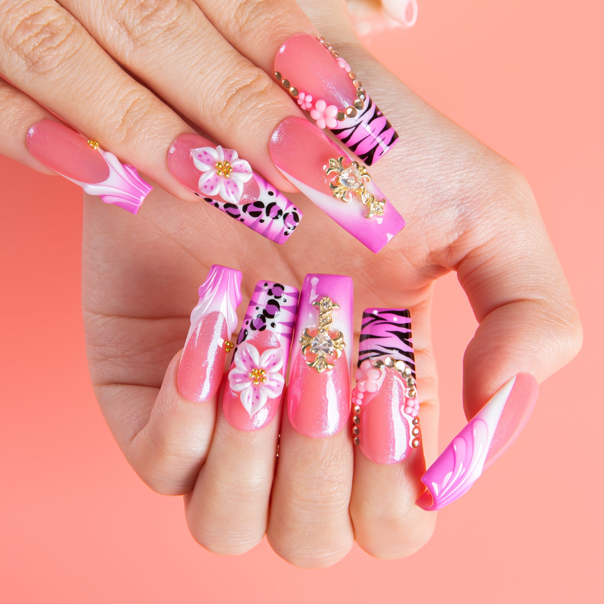 Hot Bloom Handmade Nails H670