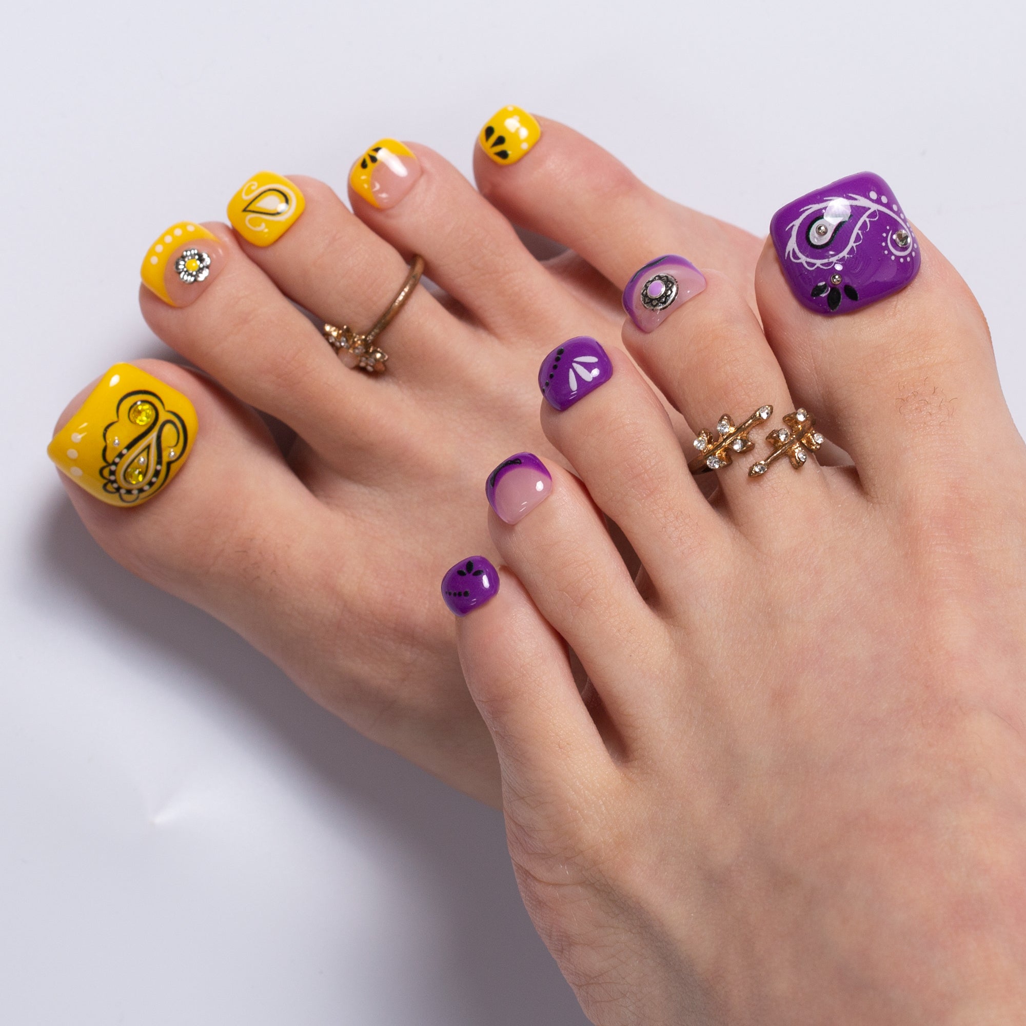 Paisley Rhapsody T673 Toe Nails - 20Pcs Free Size