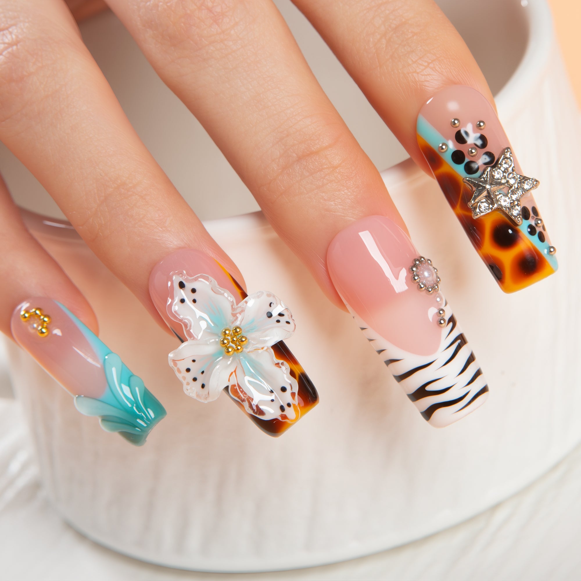 Jungle Whisper Handmade Nails H674