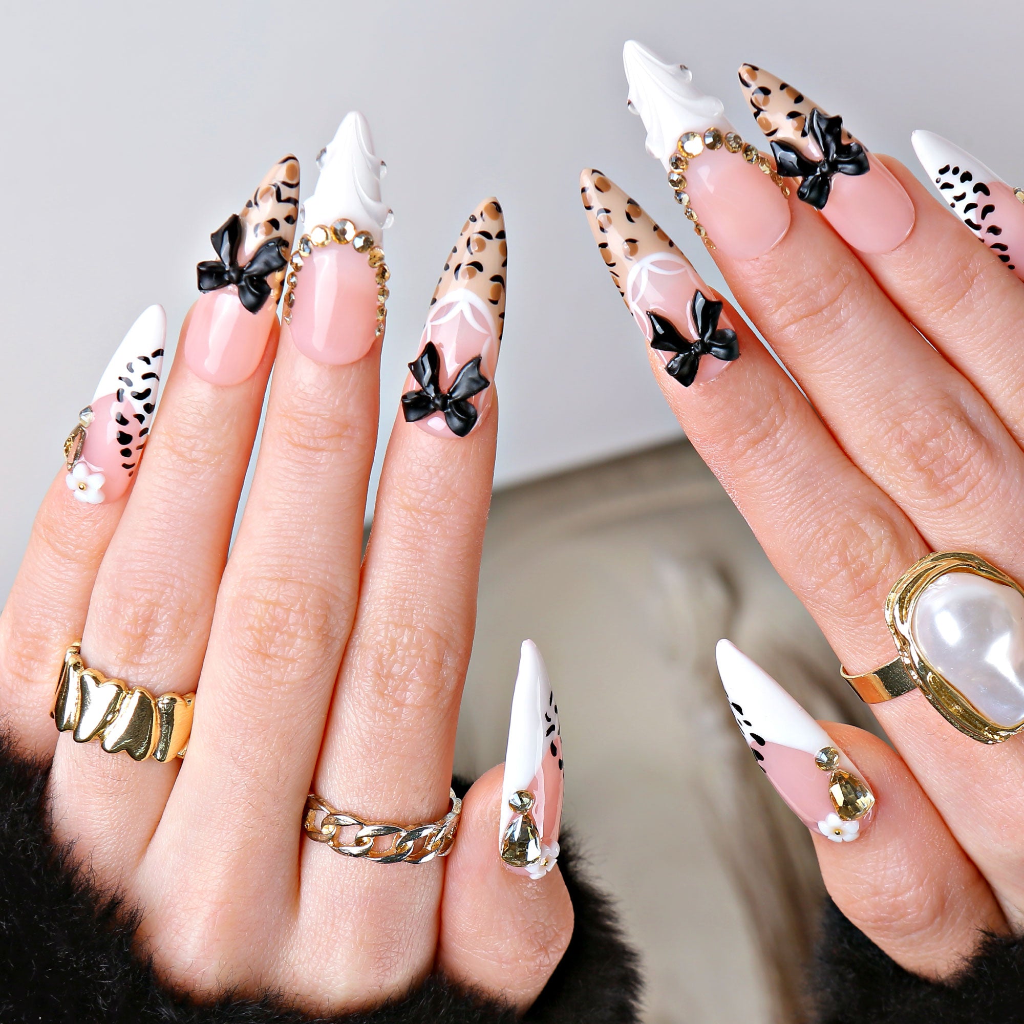 Chic Wild Handmade Nails H681