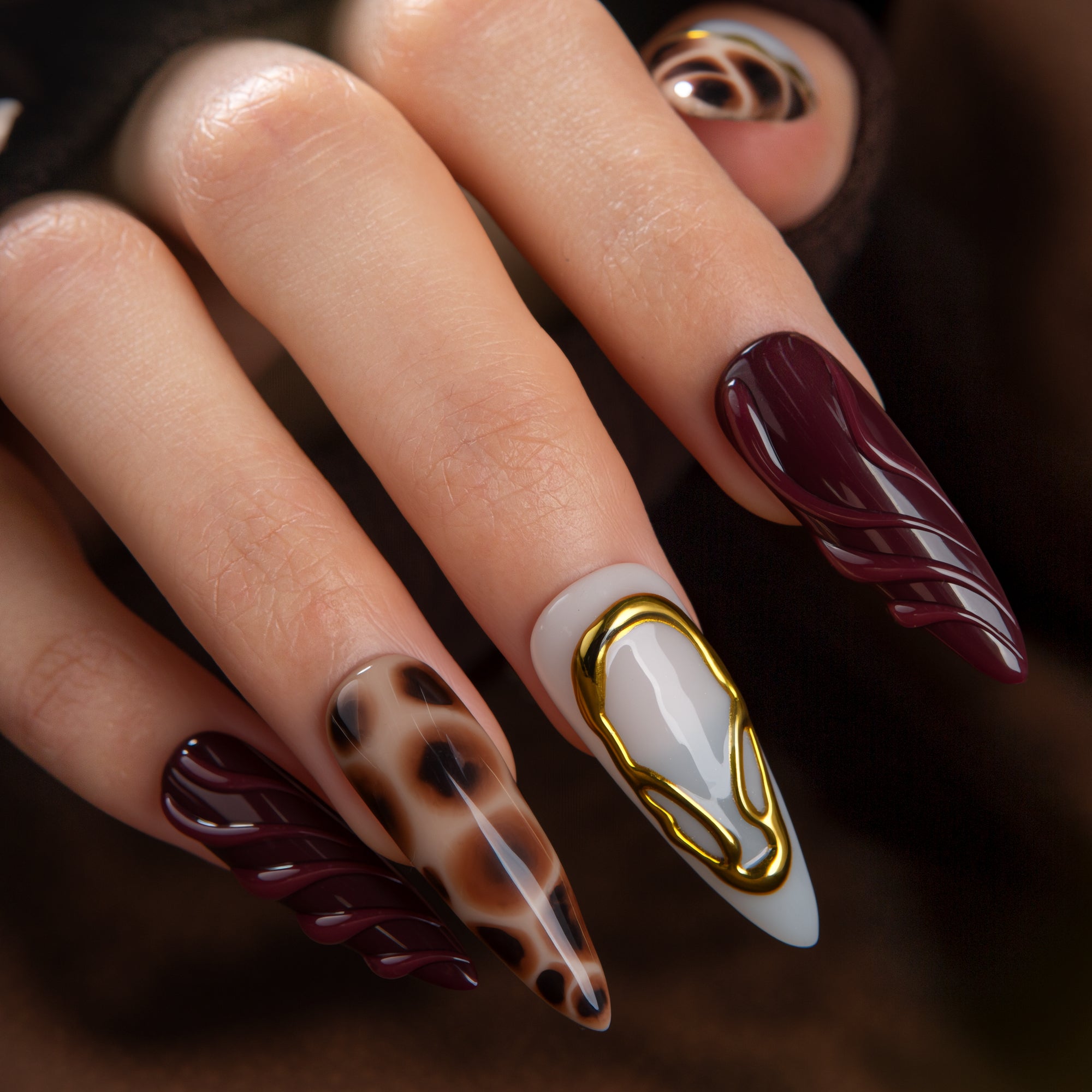 Wine Panther Handmade Nails H689