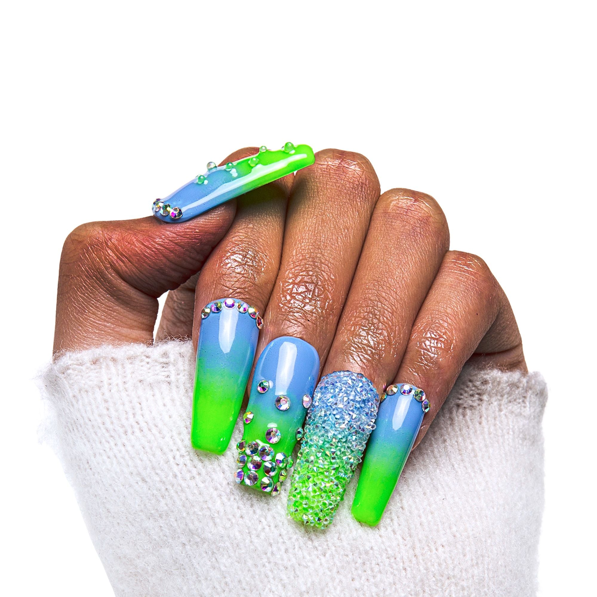 Dreamy Sky Luxury Handmade Nails H69