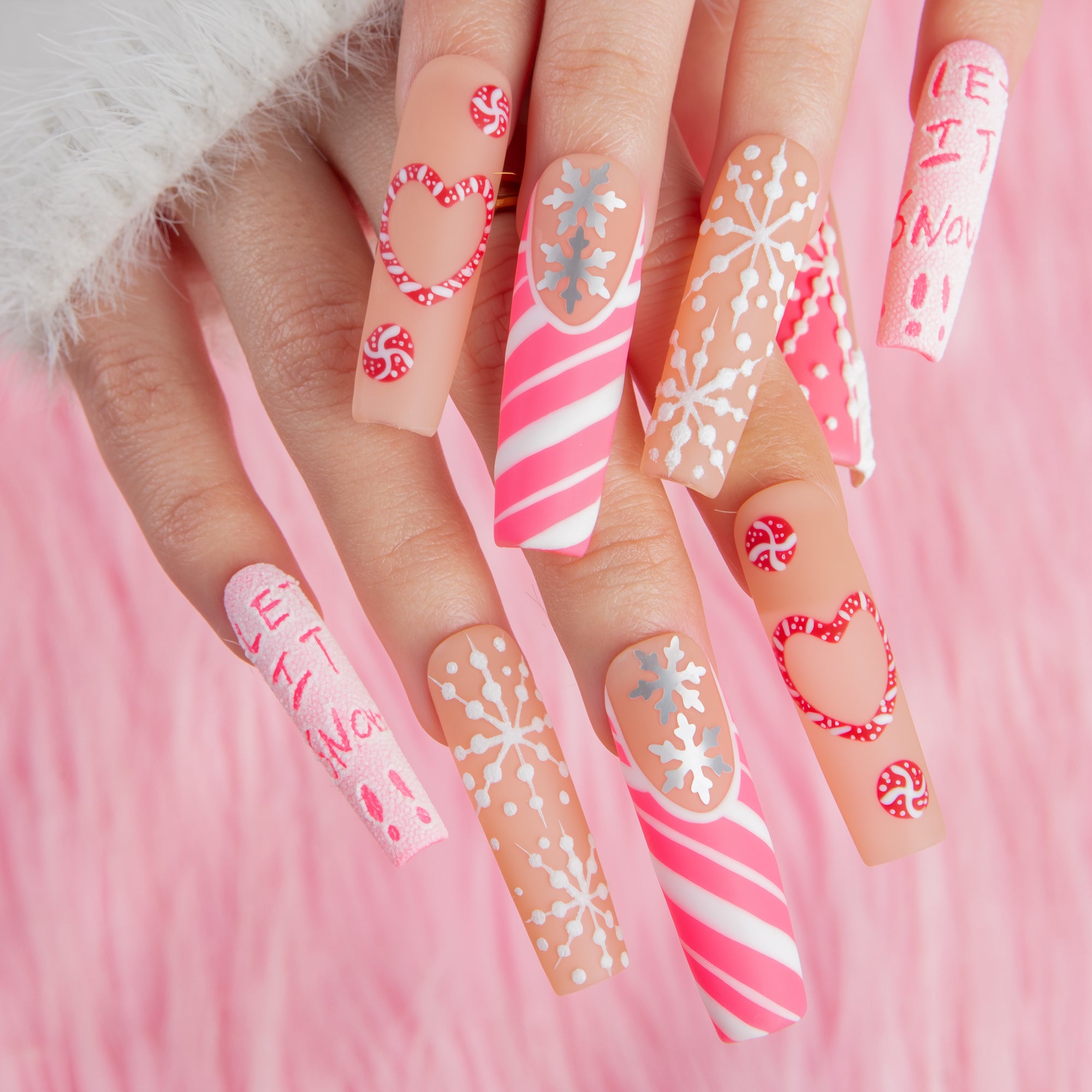 Candy Snow Handmade Nails H695