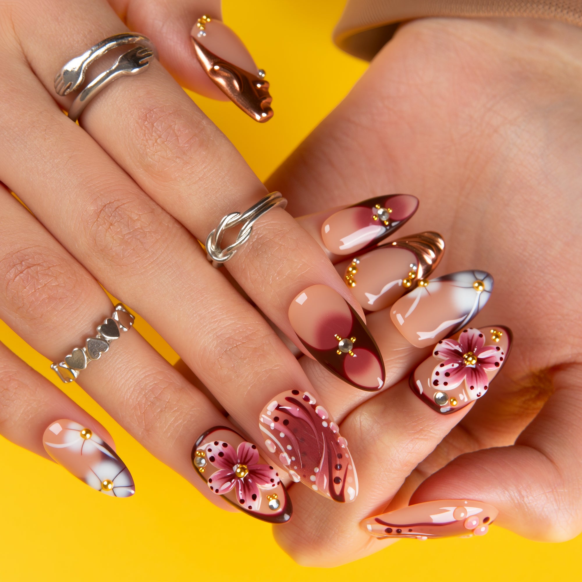 Vintage Dance Handmade Nails H713