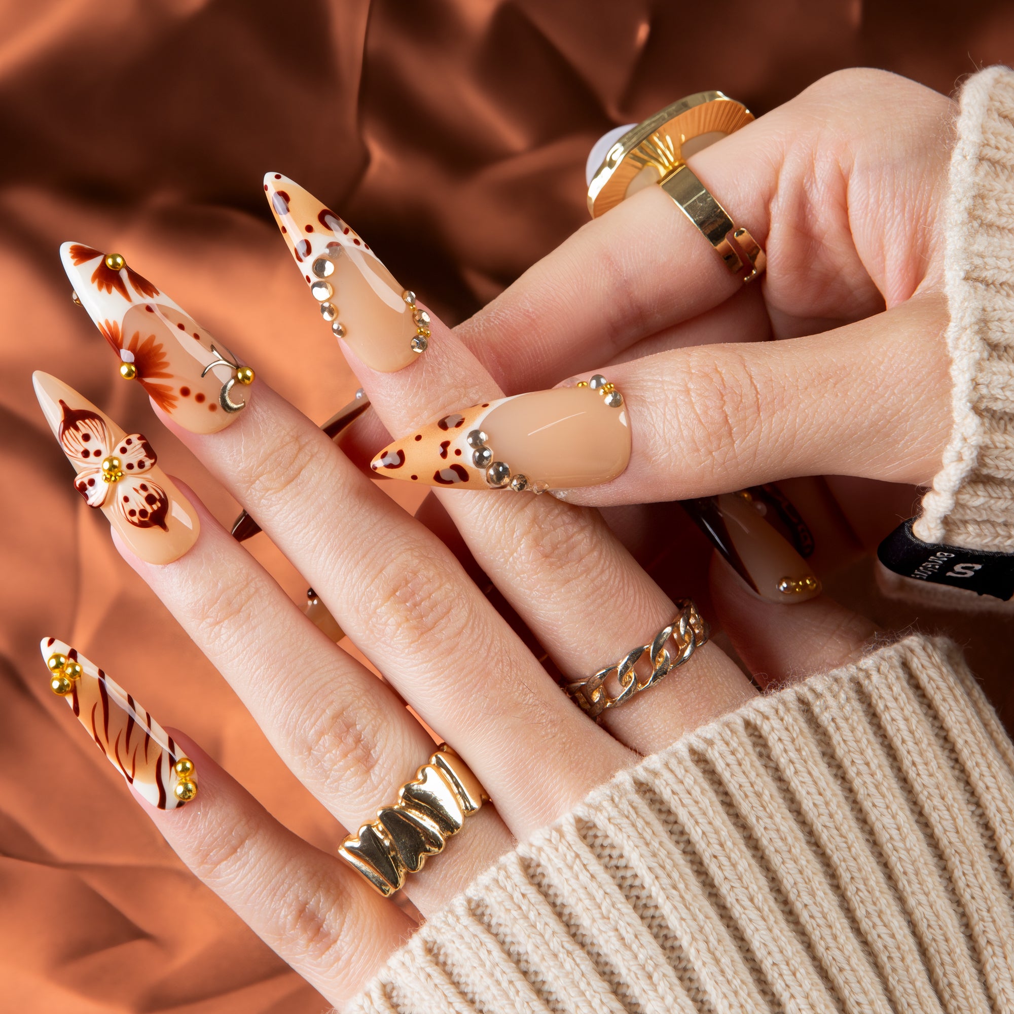 Wild Cocoa Handmade Nails H718