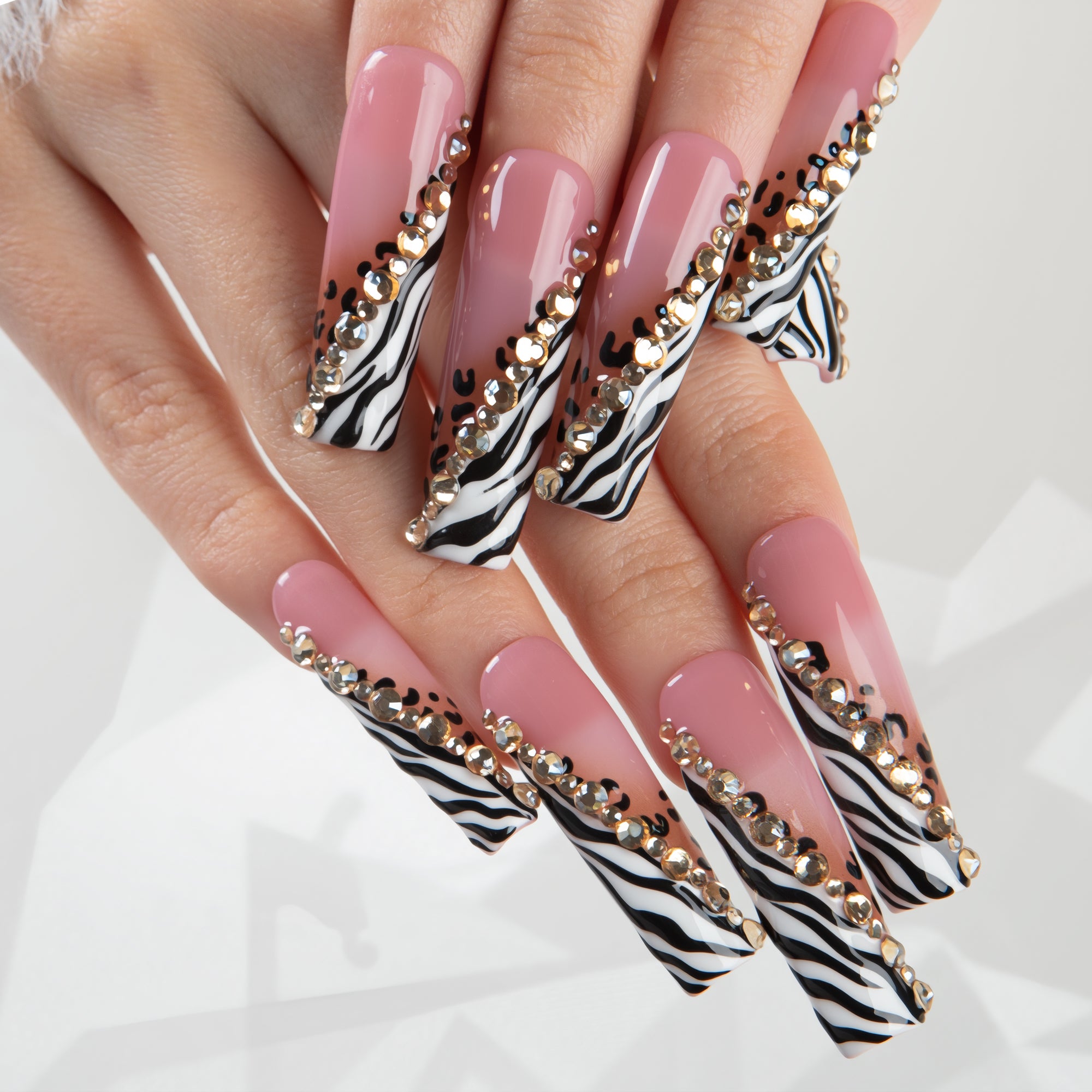 Safari Sparkle Handmade Nails H721