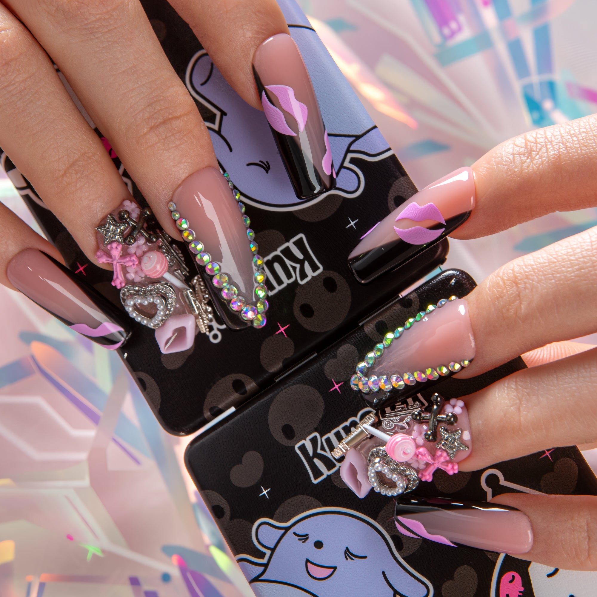 Sweetheart Kiss Handmade Nails H725