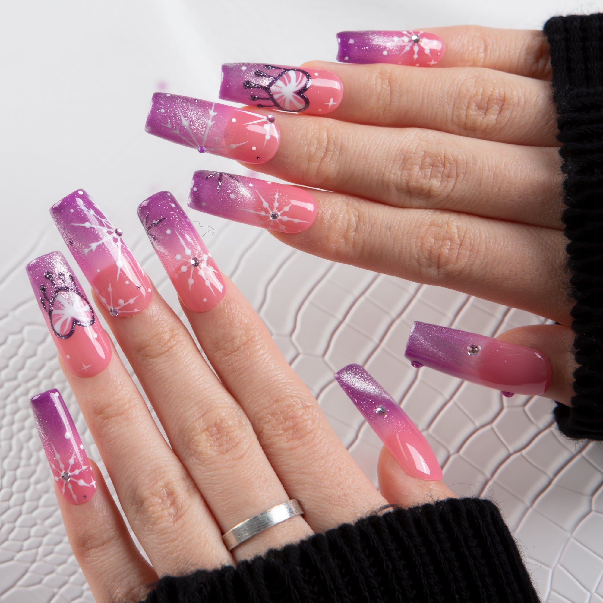 Blush Snowlight Handmade Nails H726