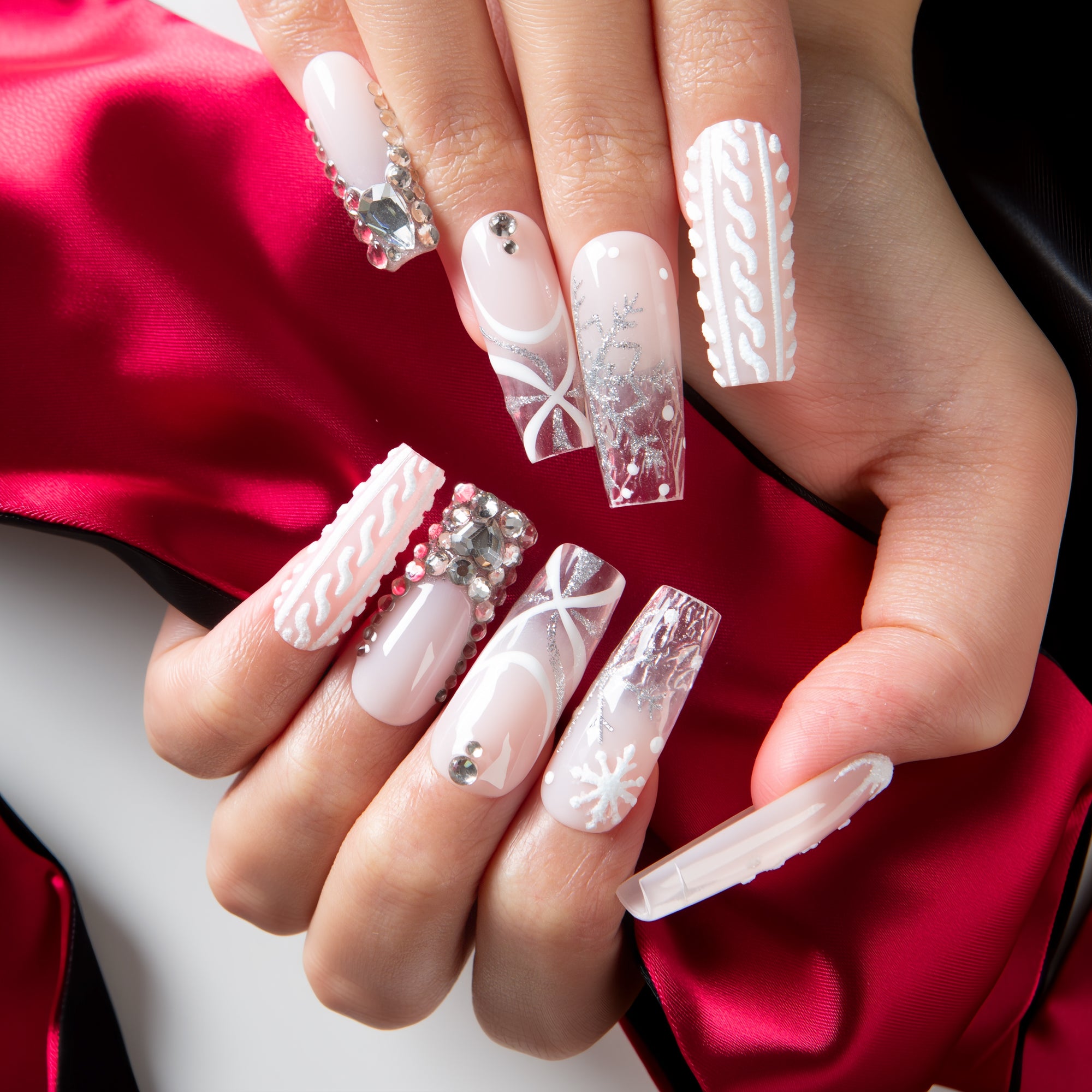 Snowlight Couture Handmade Nails H733