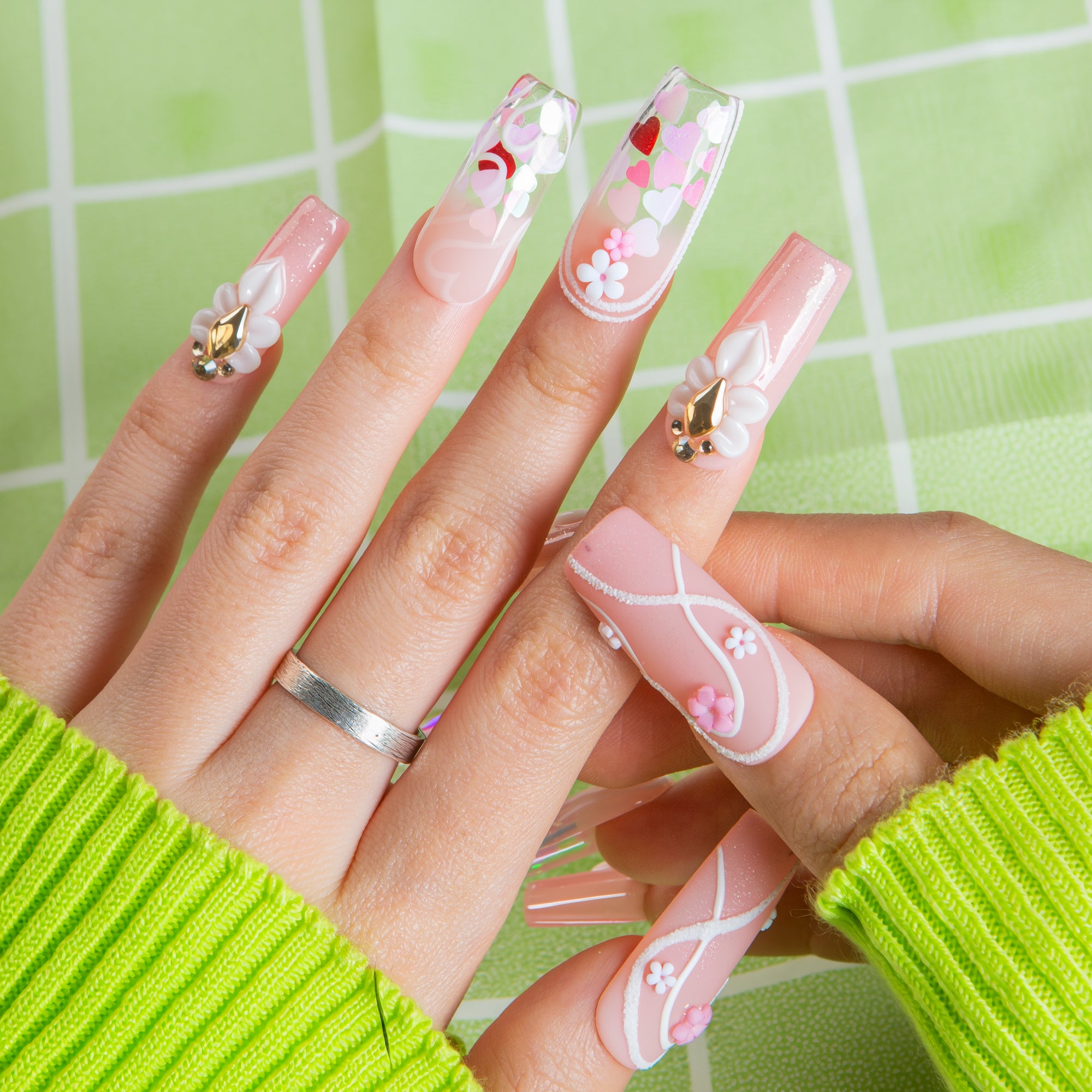 Blush Petal Handmade Nails H735