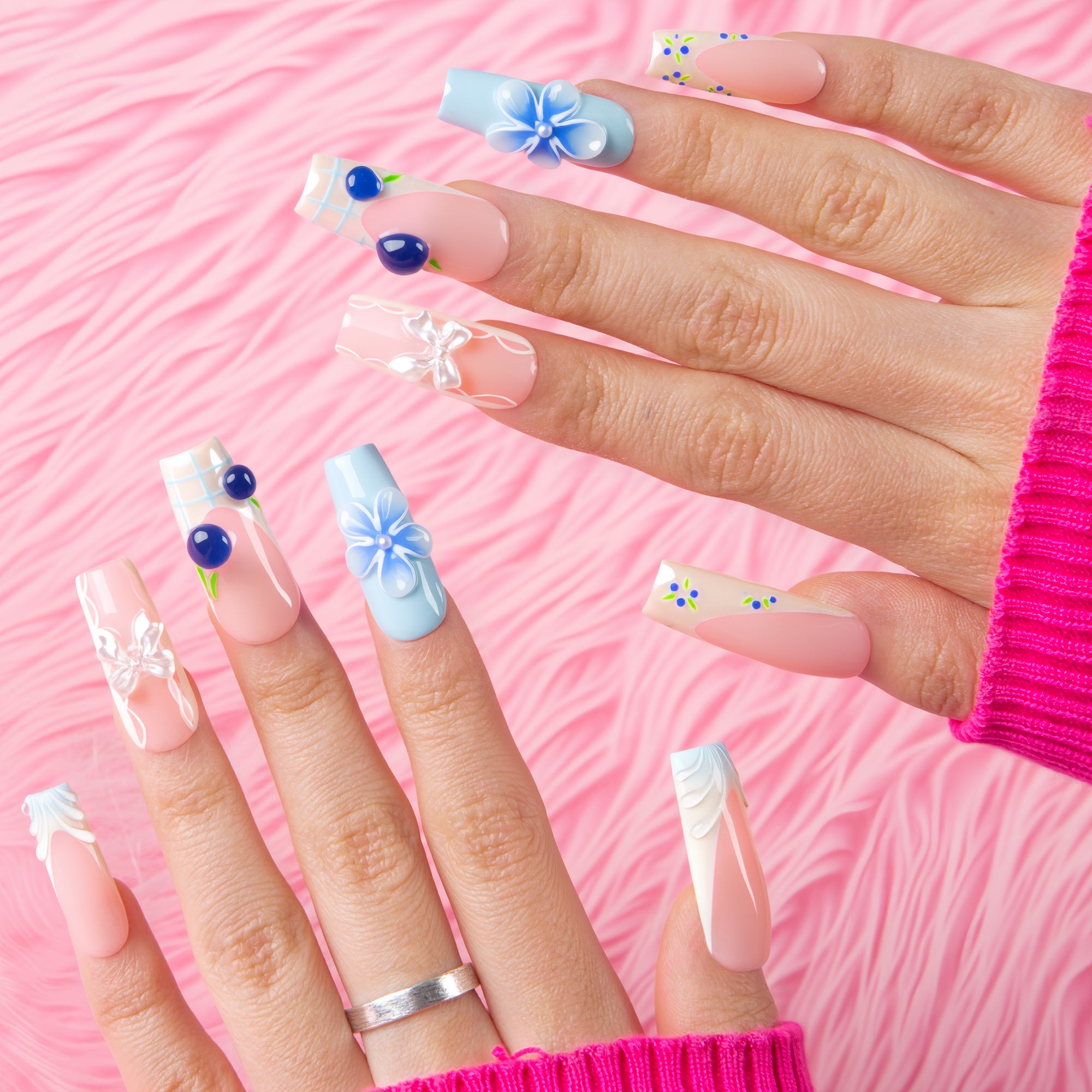 Blueberry Bloom Handmade Nails H736