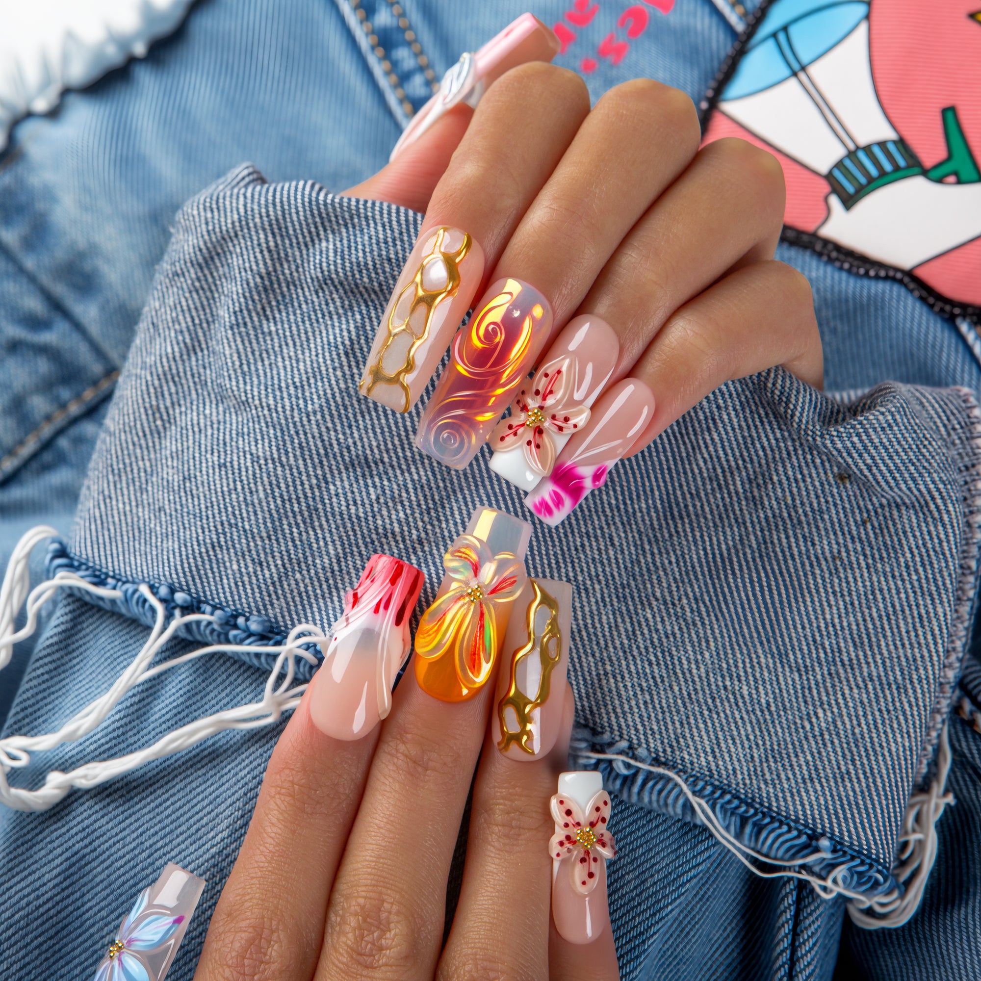 Sunlit Petals Handmade Nails H776