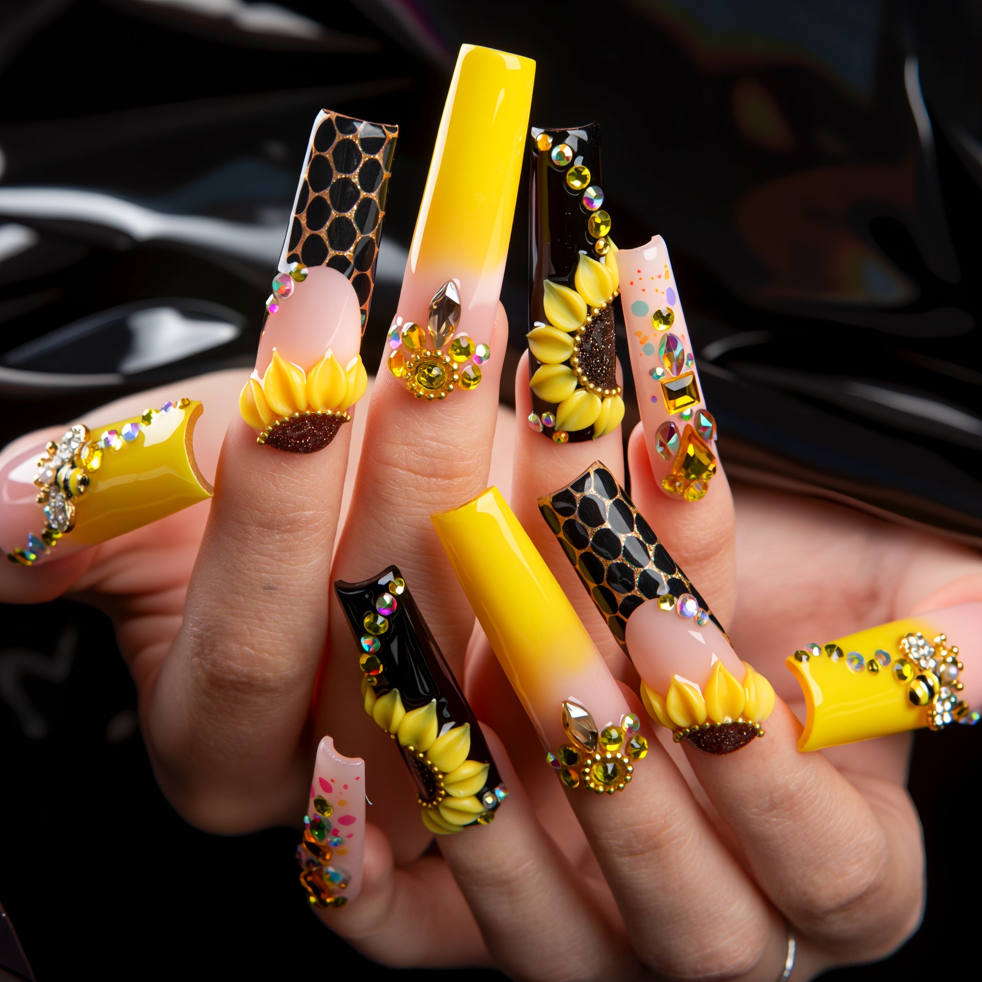 Gilded Honey Handmade Nails H778