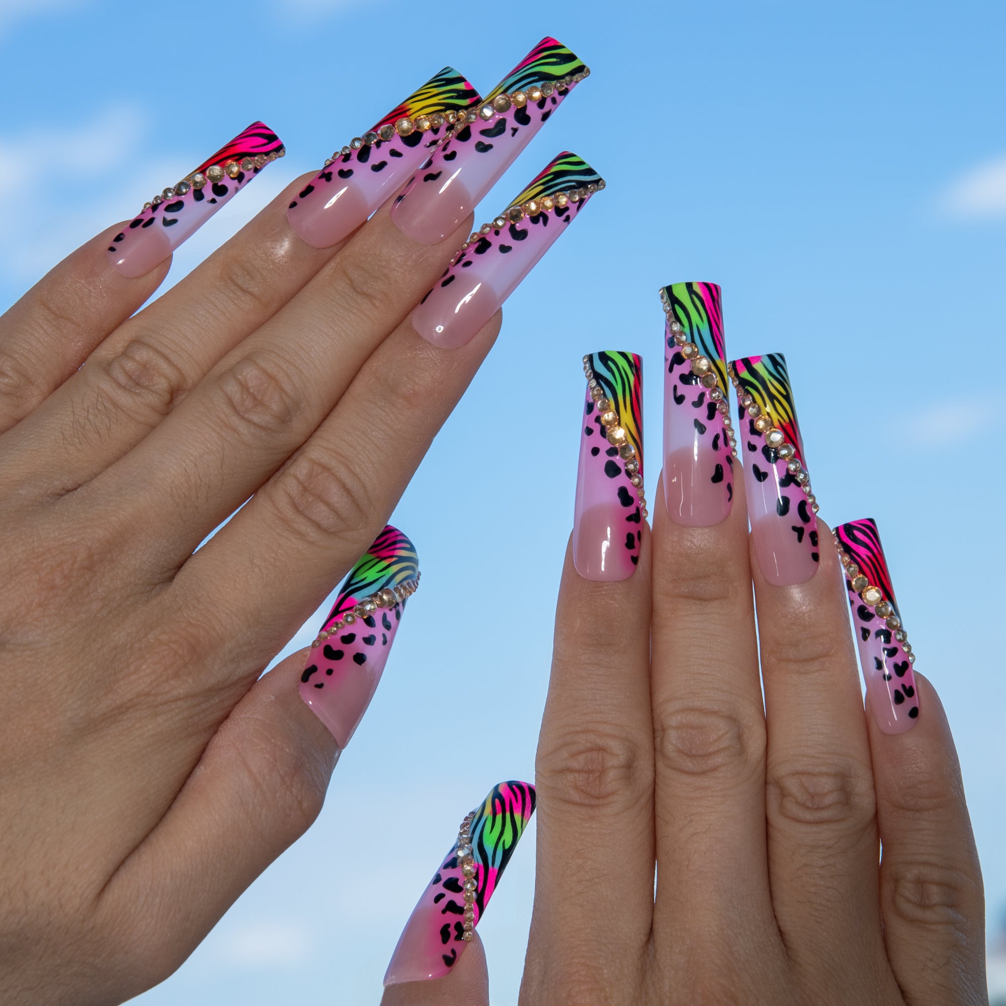 Neon Safari Handmade Nails H868