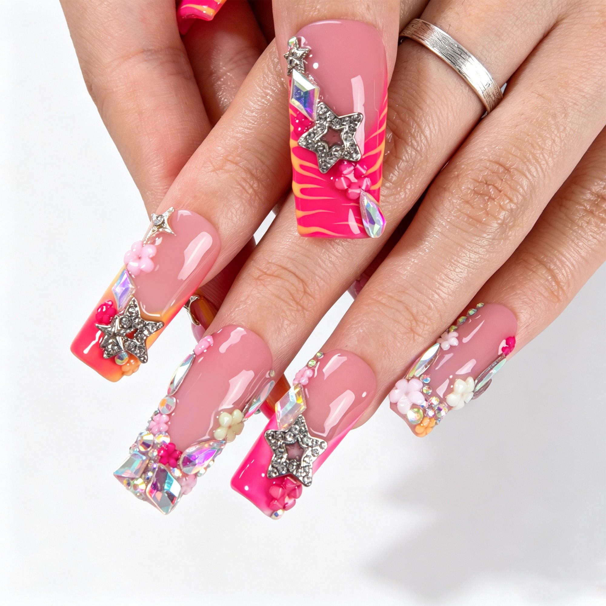 Peach Star Handmade Nails H916