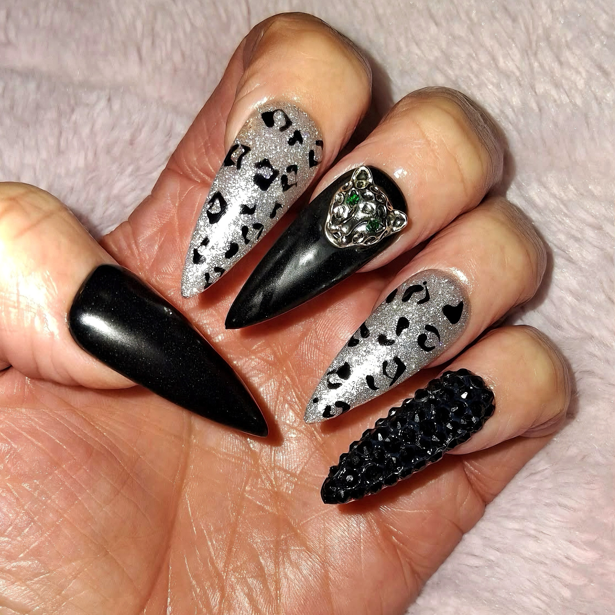 Flash Sale American Cheetah Handmade Stiletto Nails H91 RTS