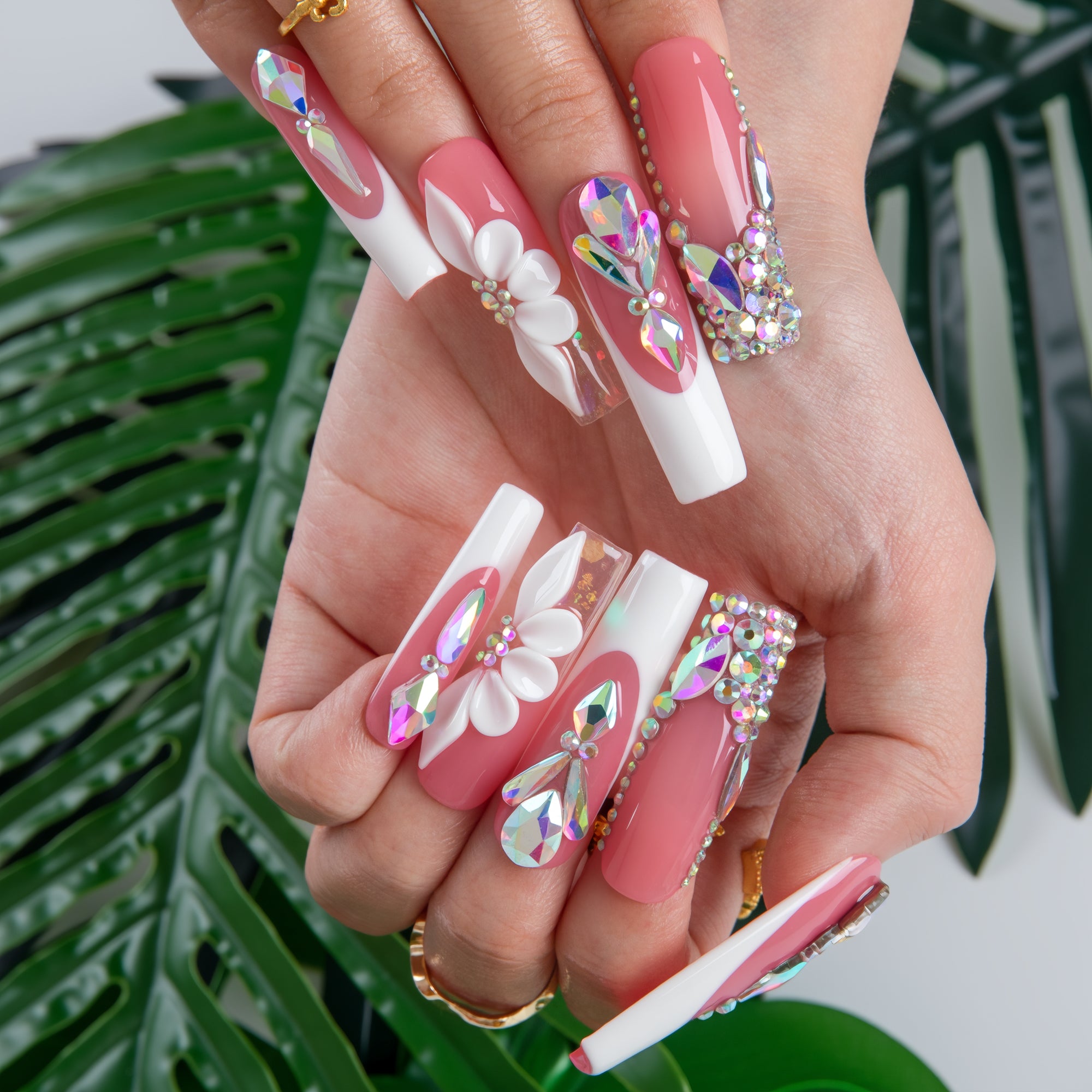 Blushing Majesty Handmade Nails H922