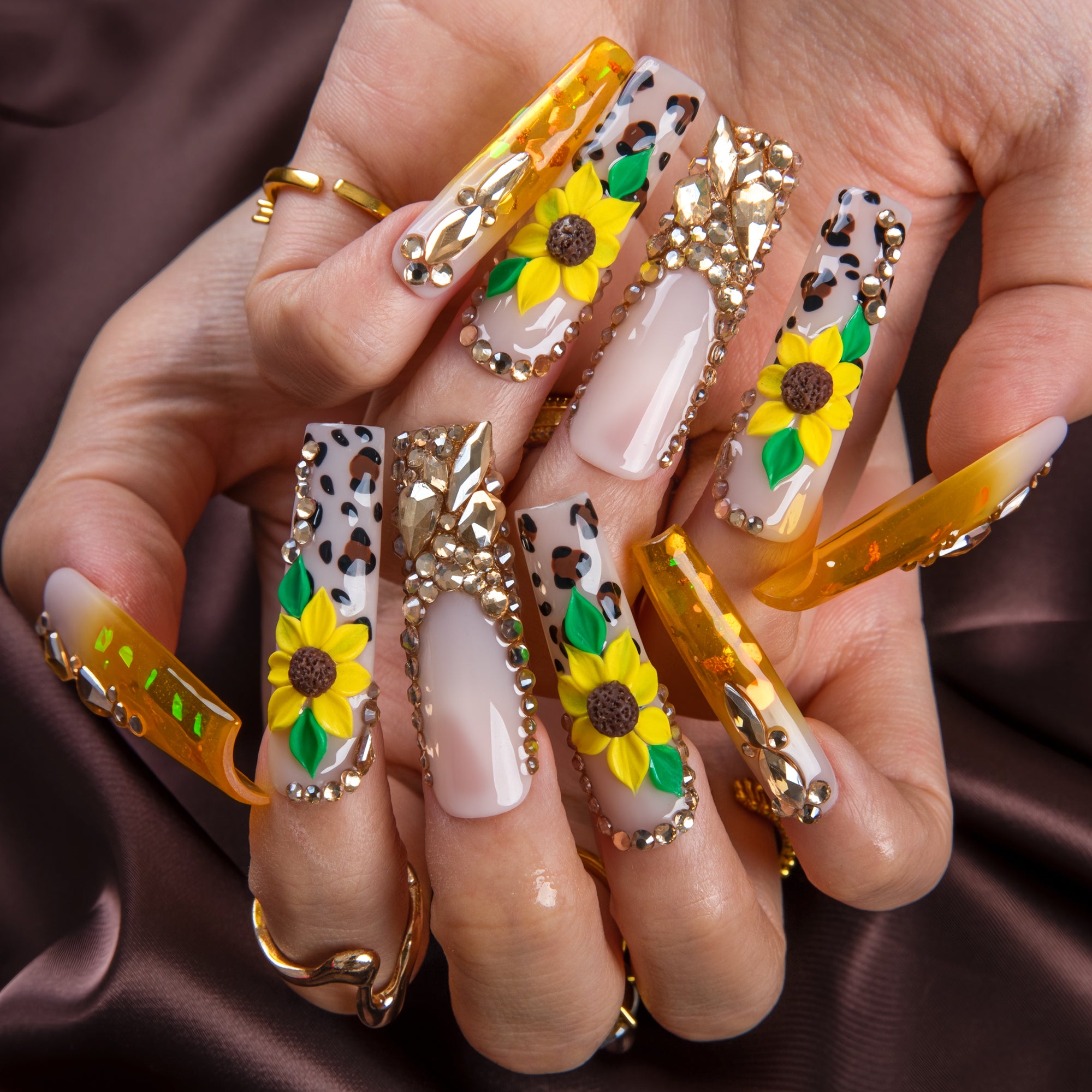 Sunlit Meadow Handmade Nails H924