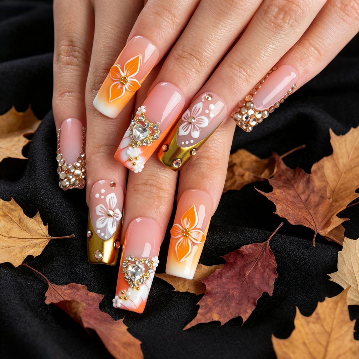 Golden Harmony Handmade Nails H948