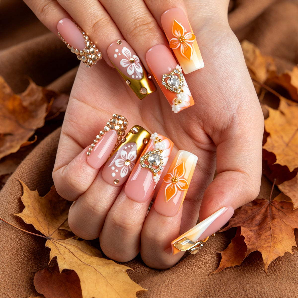 Golden Harmony Handmade Nails H948