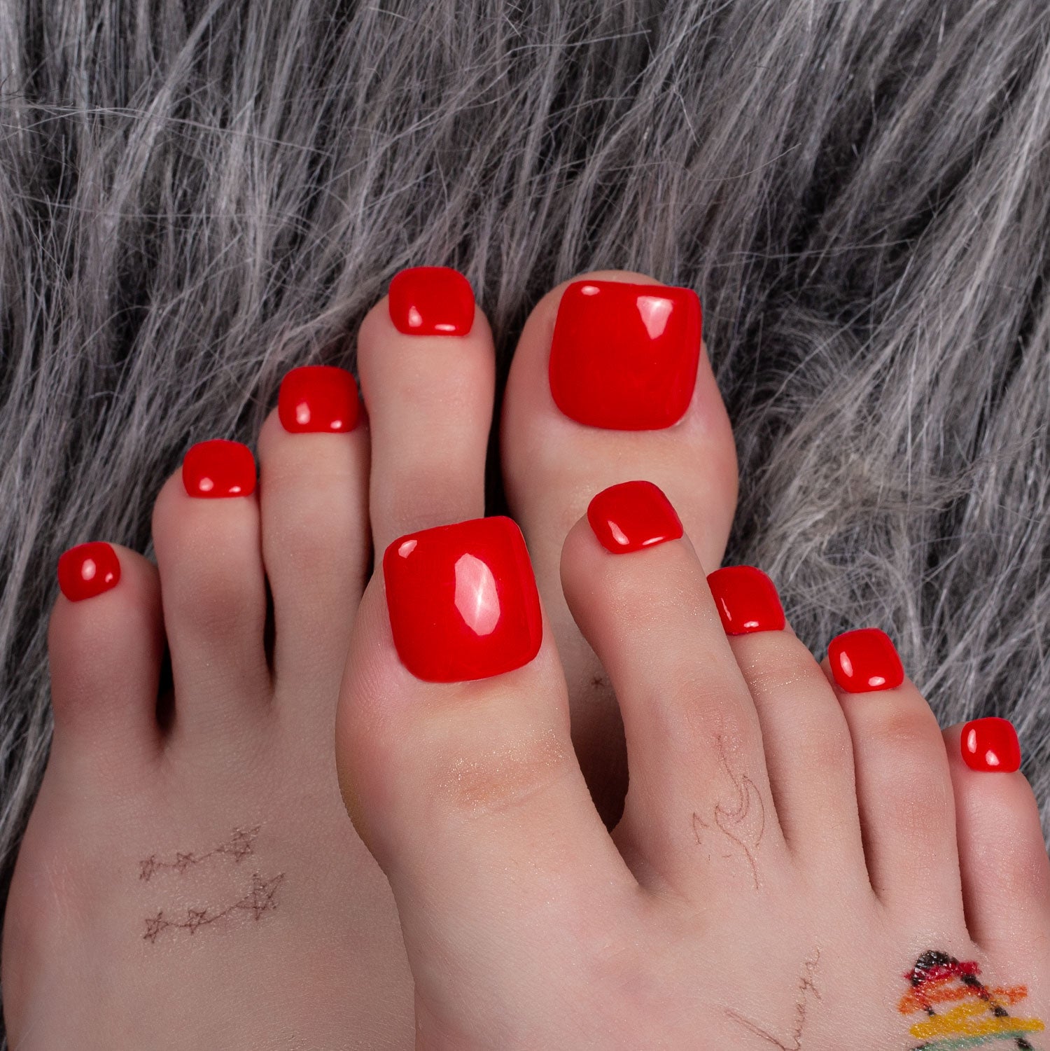 Hot Tamales T424 Toe Nails